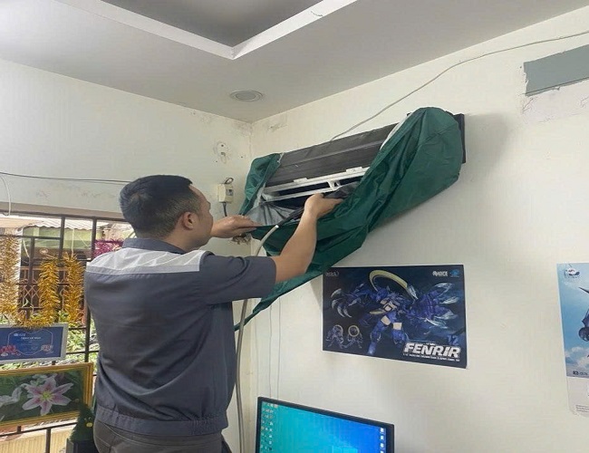 Vệ sinh điều hòa tại Long Biên